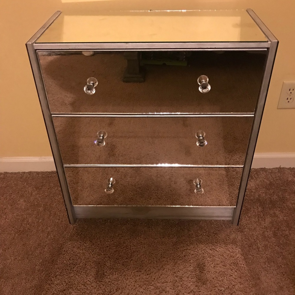 Mirrored nightstand
